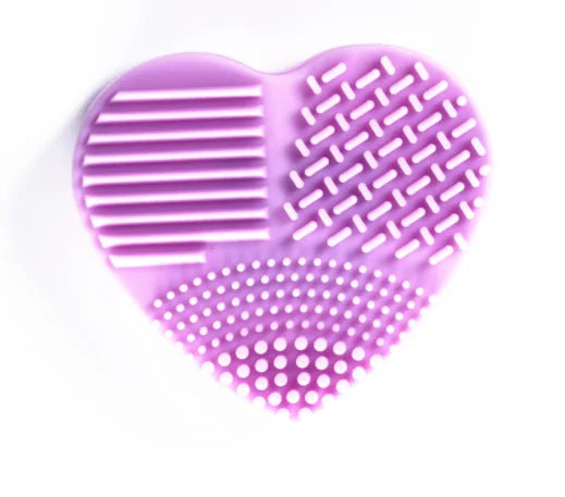 Charming Heart Foundation Brush