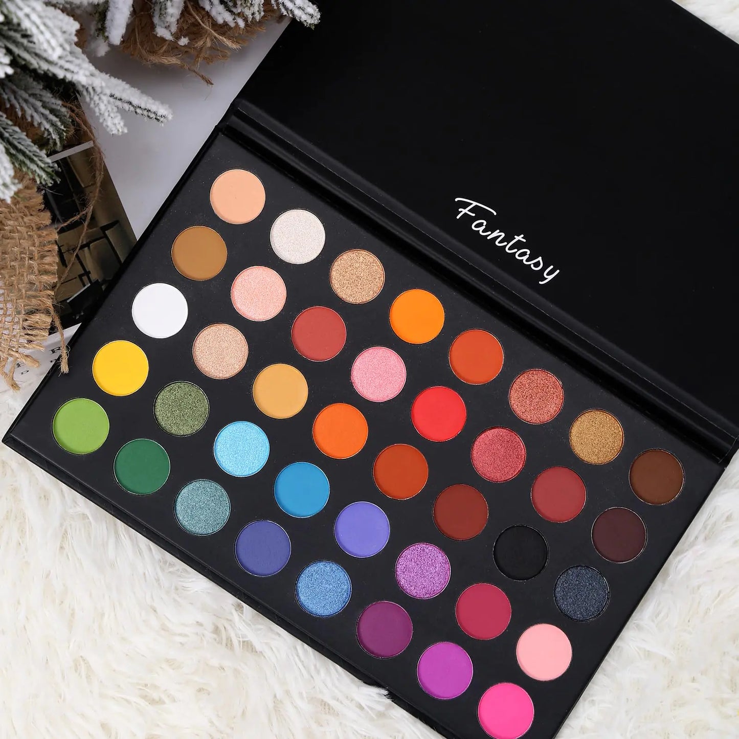 Vibrant Matte & Metallic Eyeshadow Kit