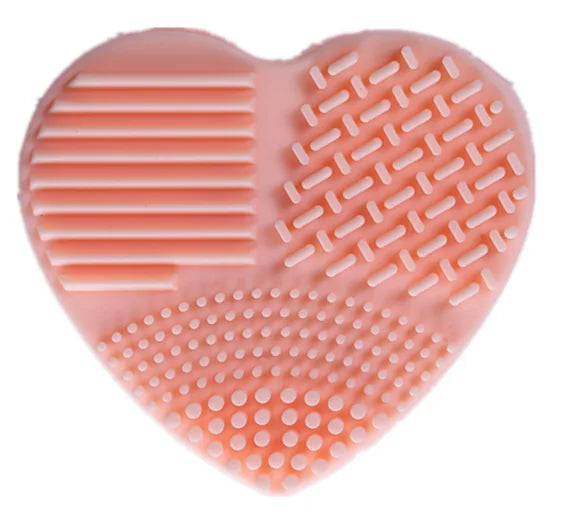 Charming Heart Foundation Brush