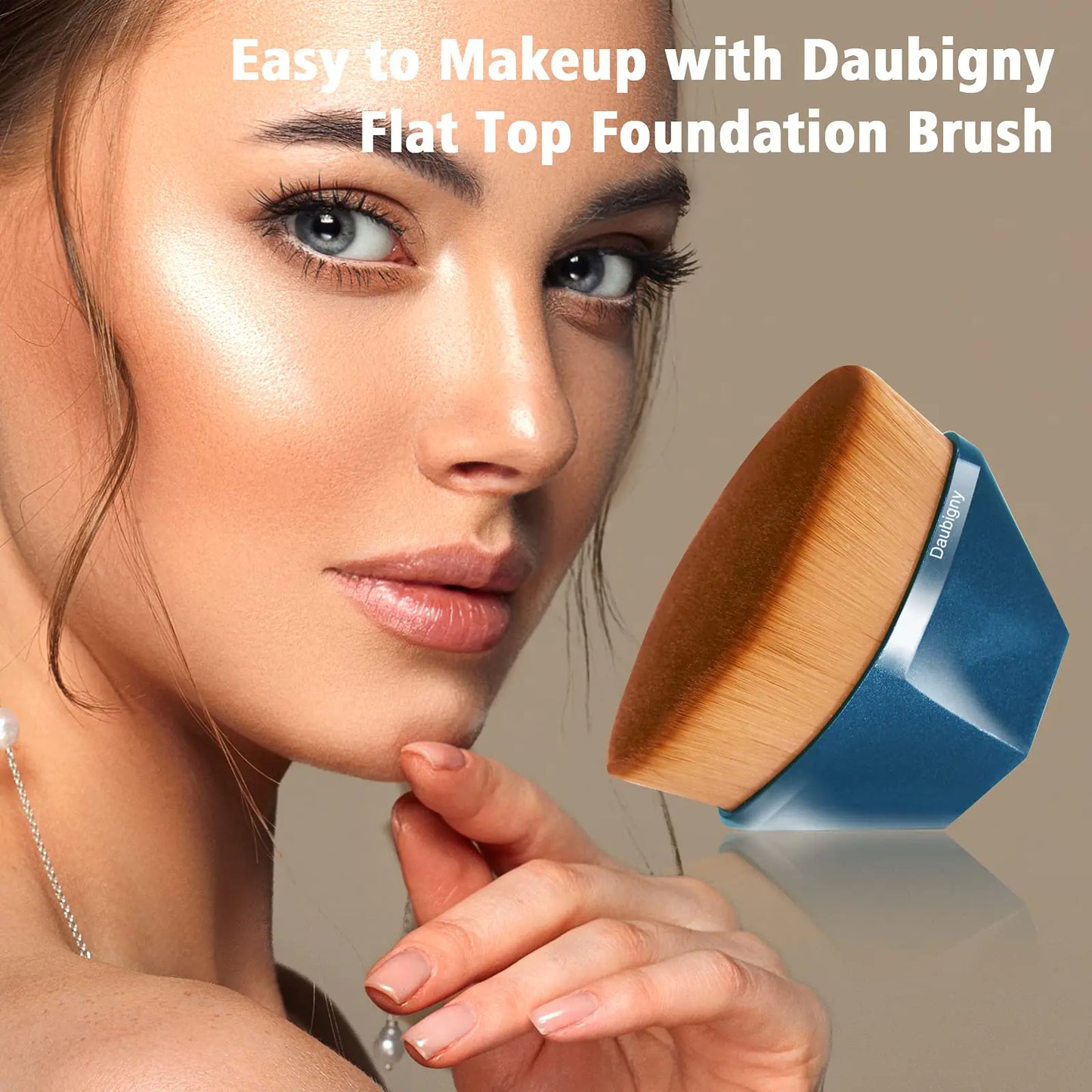 Daubigny Flawless Foundation Brush with Protective Blue Case