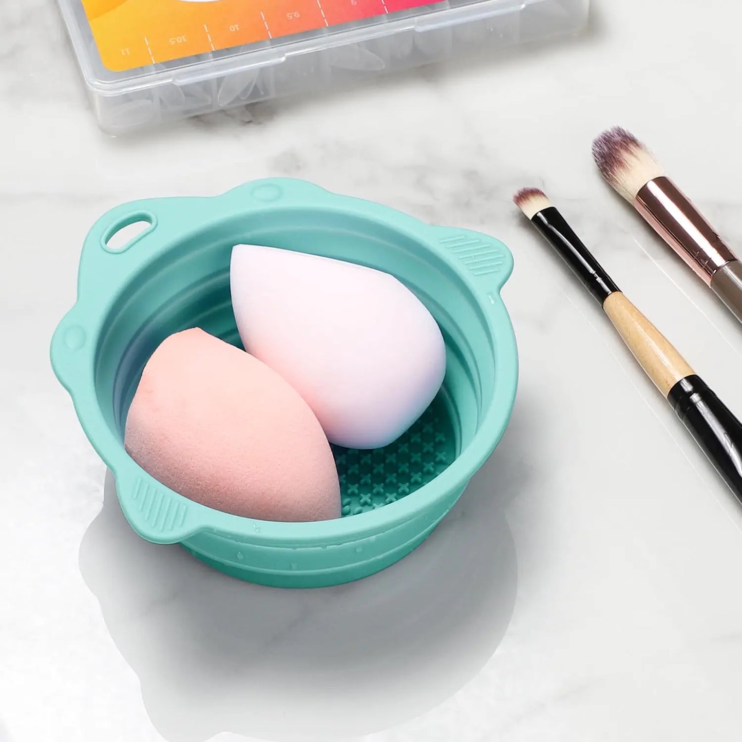 Etercycle Silicone Makeup Brush Cleaner - Portable and Foldable