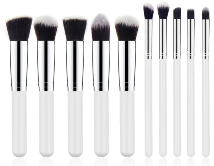 Chic Wooden Cosmetic Brush Kit