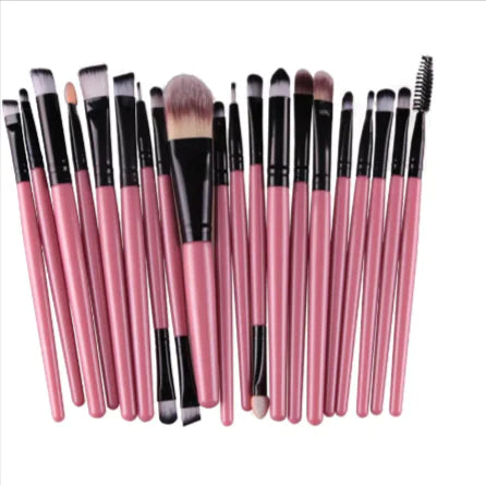 Essential Makeup Brush Trio – Powder, Blush & Shadow