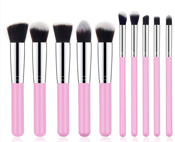 Chic Wooden Cosmetic Brush Kit